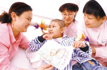 母亲节白血病患儿谢妈妈