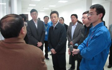 魏宏到雅安市调研“两化联动”建设和医疗体制改革情况
