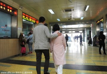 护士遭患儿家长打 因输液未“一针见血”