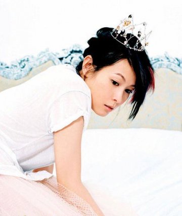 效仿16位女星简单清凉盘发