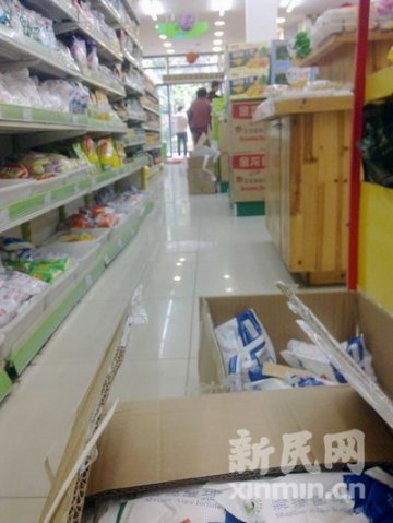 超市取消限购不见买盐队伍 申城食盐销售恢复正常