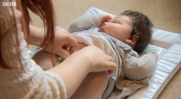 21岁女子产下14斤胖小子
