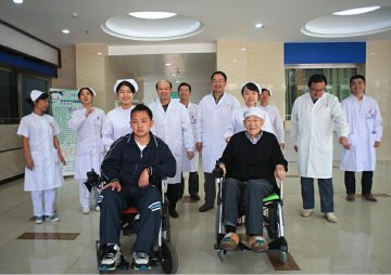 荣军医院践行“三严三实”积极传播民政正能量