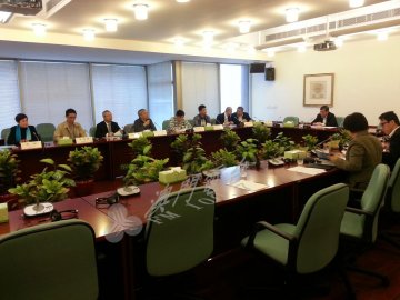 特首保障制度患病死亡补偿欠清晰