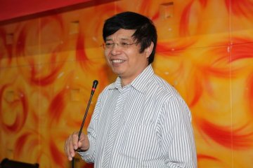 四川大学吴泰相教授来我校作专题讲座