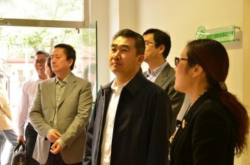 家庭司赴上海开展计划生育家庭发展情况调研