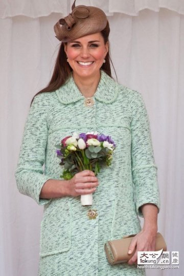 英国凯特王妃被评“最佳着装孕妇”