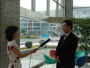 视频新闻-将保先教育活动落到实处切实加强贫困生就业工作