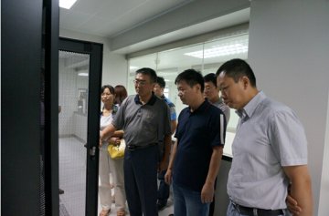 强化应用，加快推进公共卫生信息化综合应用试点工作