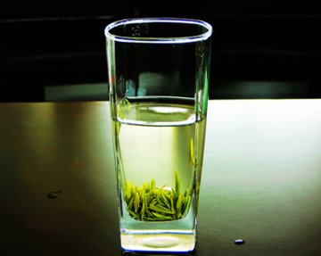 饮食养生：7种茶防癌 警惕喝错反致癌