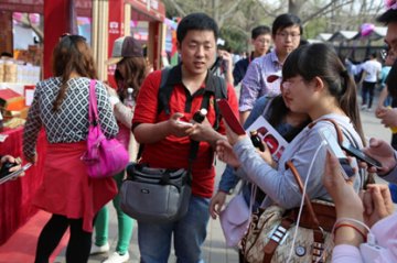易疲劳吃什么好？要喝让你释放负能量的本草干红