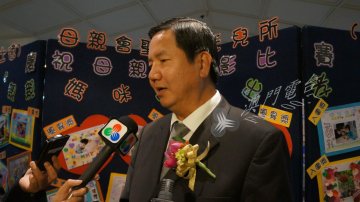 张裕重申政府长远赌场全面禁烟