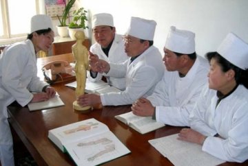 实拍神秘的朝鲜医院 大开眼界