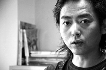 “禁烟？老子在国外都照抽”