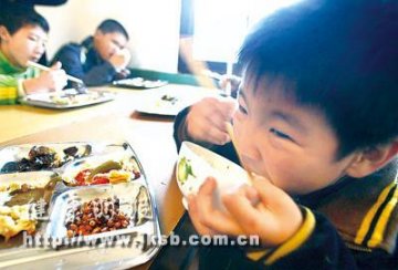 少吃主食损害孩子健康