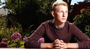 英国男孩患超忆症拥有超强记忆力