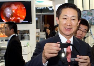 中国人鼻子大都跑偏了
