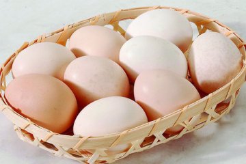 辟谣鸡蛋十大养生误区：农家鸡蛋更营养