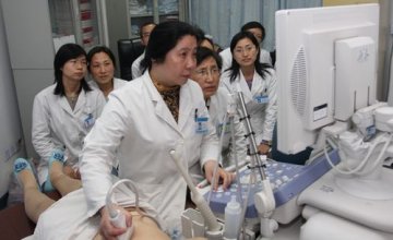 南京鼓楼医院：产前诊断护航母子健康