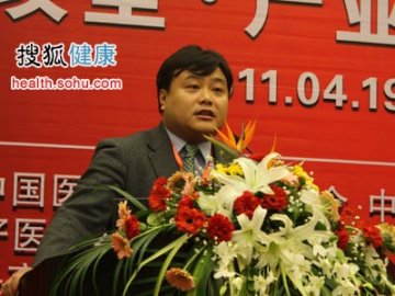 张炜：医疗改革需要速度 中国反应不是很快