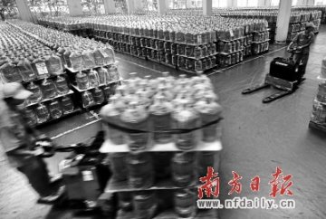 新标下月强制执行 叫“山泉”的不一定是山泉水
