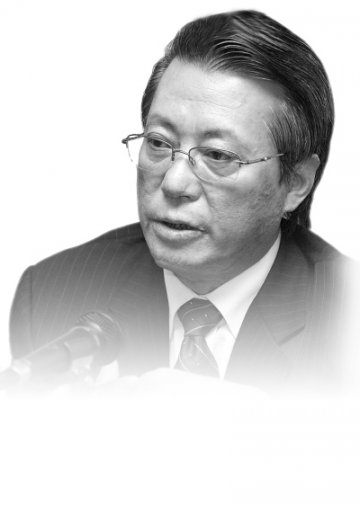李大鹏 灼伤了翅膀仍不停飞