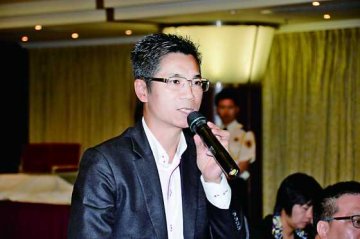 政府重视免费医疗送外就诊