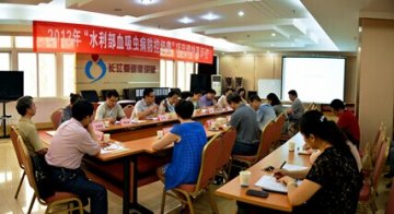 寄生虫病所派专家参加2013年度“水利部血吸虫病防治项目”财政支出绩效再评价现场工作