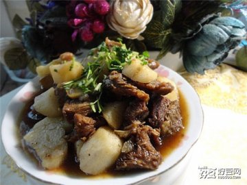 家常山药炖牛肉 冬季暖身美味食谱