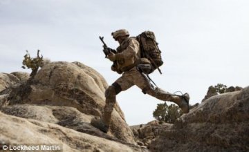 美国研制出助士兵负重外置机械骨骼