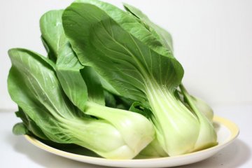 这六种蔬菜不要买 太硬西红柿有催红素