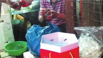 普通蟹套牌变阳澄湖大闸蟹 揭秘造假内幕