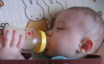 优质婴儿奶粉须具备六个条件