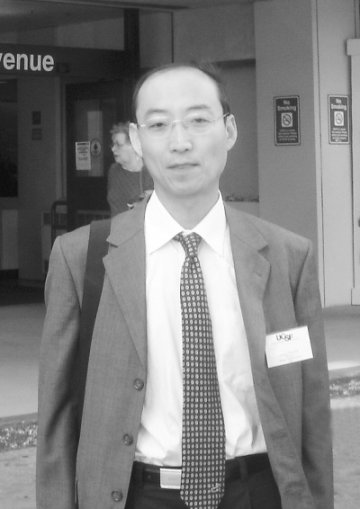 泌尿外科专家 张进生