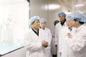 秉承厚德载物 潜心润泽众生