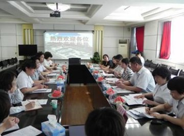 中国疾控中心性艾中心专家调研河北省石家庄市桥东区医疗单位艾滋病检测咨询工作