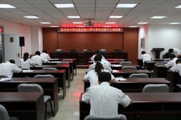 甘肃“120”举行急救技能大赛