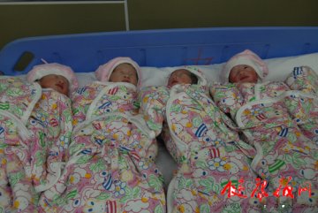 24岁河南产妇李女士在北京妇产医院剖宫产四女婴