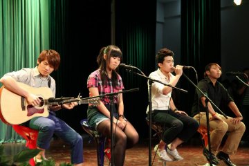 “端午情浓，四海一家”中外大学生联谊晚会圆满举行