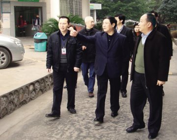 马建中调研桂林中西医结合医院