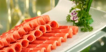 冬季进补羊肉禁忌：不可与茶同食