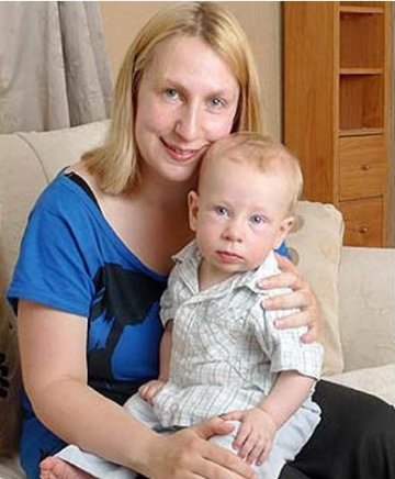 英国1岁男童靠伟哥保命成最小使用者之一