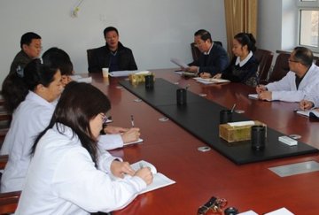 内蒙古荣誉军人康复医院党总支召开民主生活会