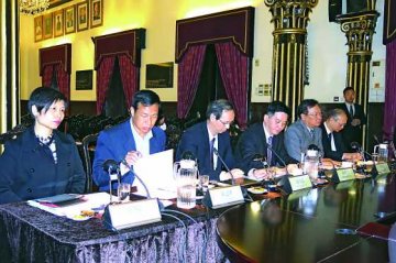 黄有力：续加强措施防禽流感