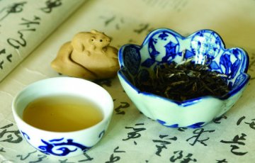 空腹饮茶妨碍消化 21种情况不宜喝茶