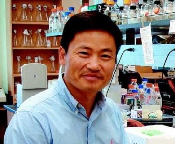 朱健康：从挑粪孩子到美国国家科学院院士