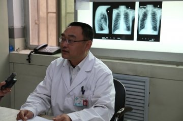 寻找身边的好医生系列报道之十五：默默坚守 执著奉献