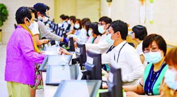痊愈者：症状不比流感厉害