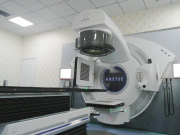 第306医院AXESSE放射治疗：挽救静等死神的患者