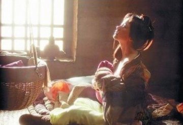 十大女星育儿哺乳照